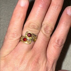 Vintage statement ring size 6